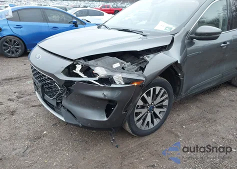 2020 Ford Escape Titanium из США, поврежденный, VIN 1FMCU9J93LUB07927